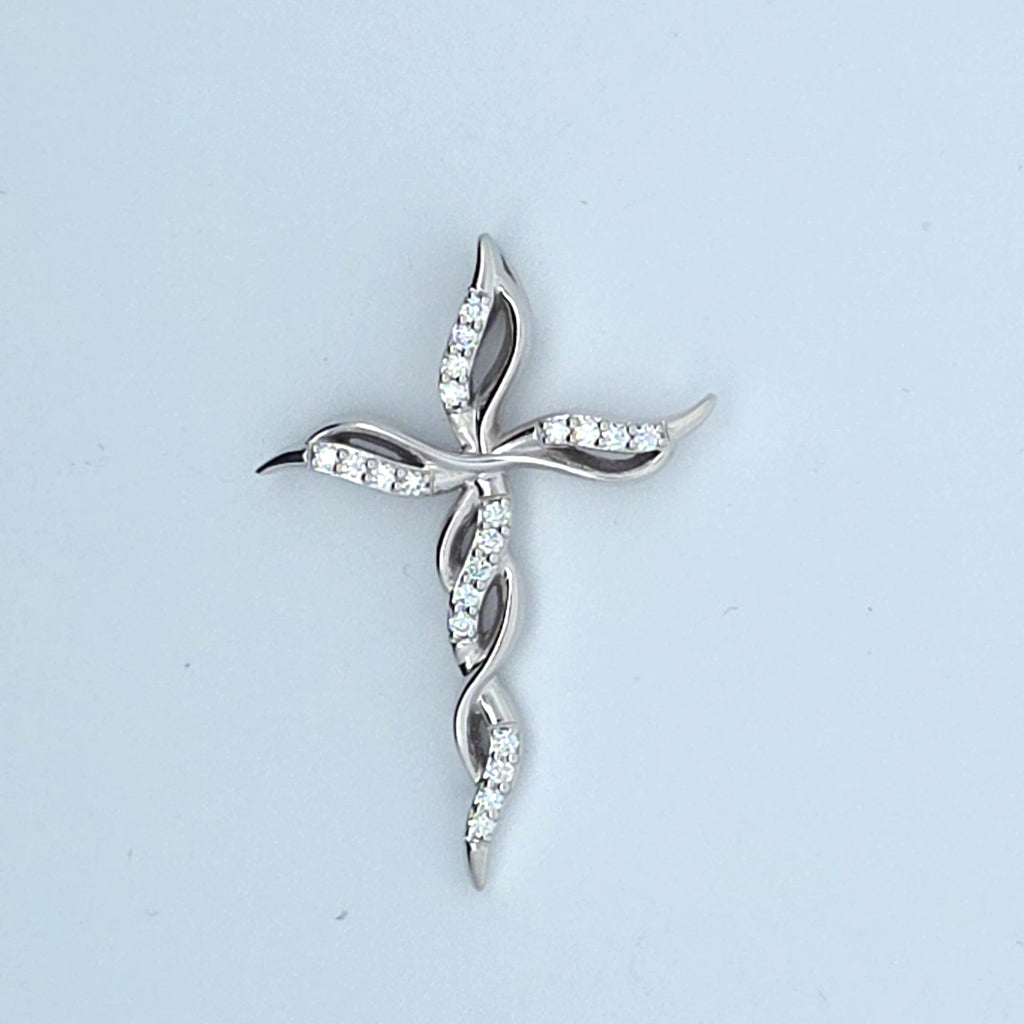 White Gold Pendant with Round Cut Brilliant Diamonds